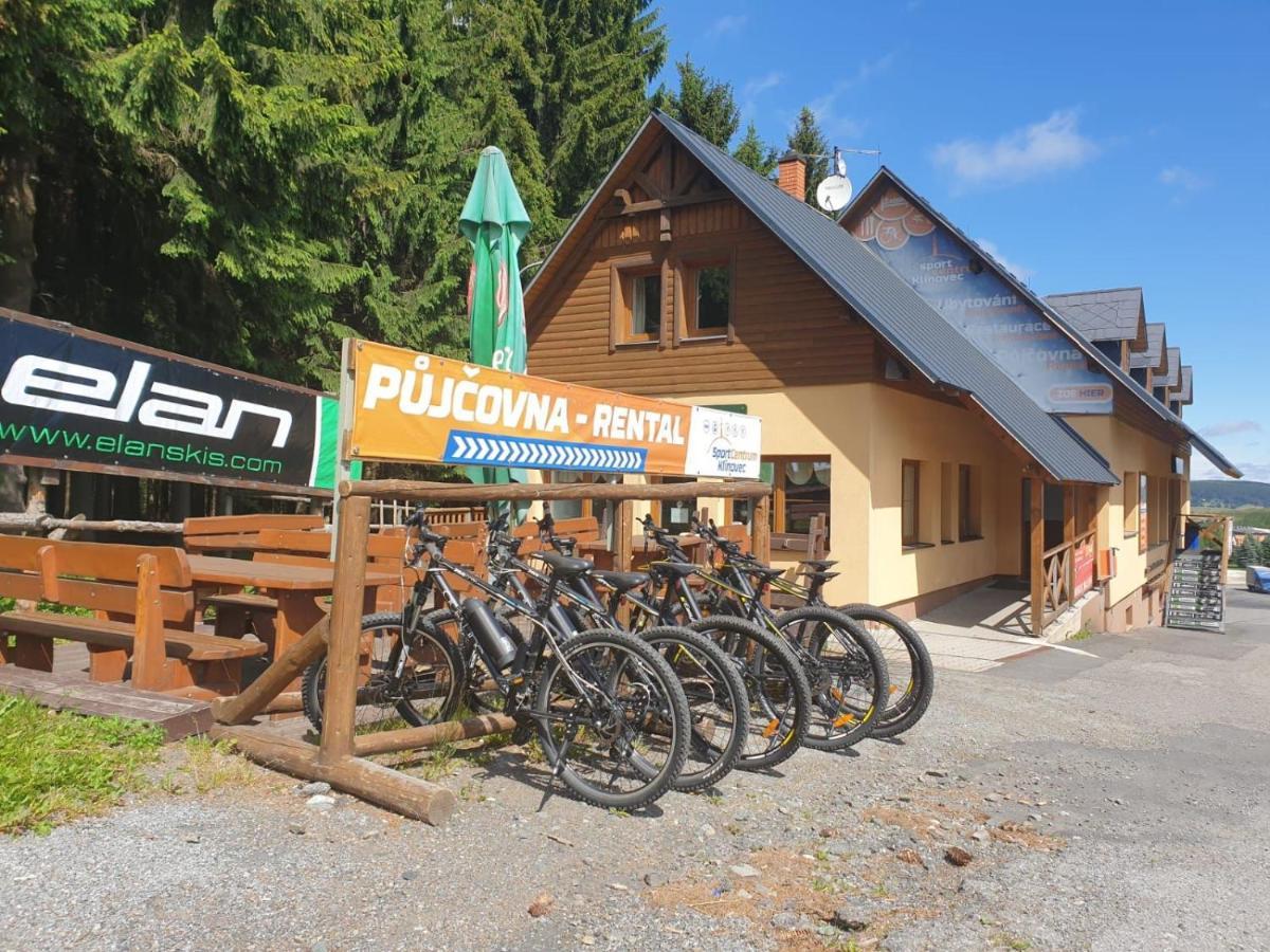Sportcentrum Klinovec Loučná pod Klínovcem エクステリア 写真